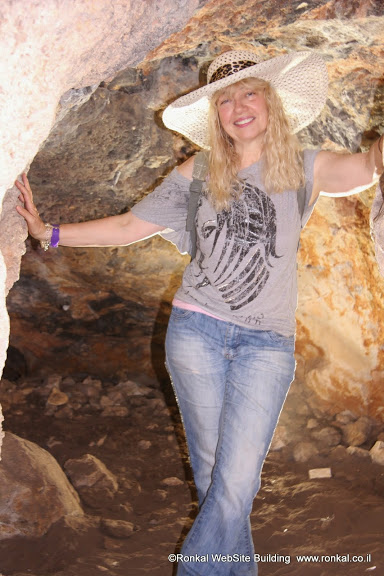 טיול למערת אורנית ועין קדם בכרמל